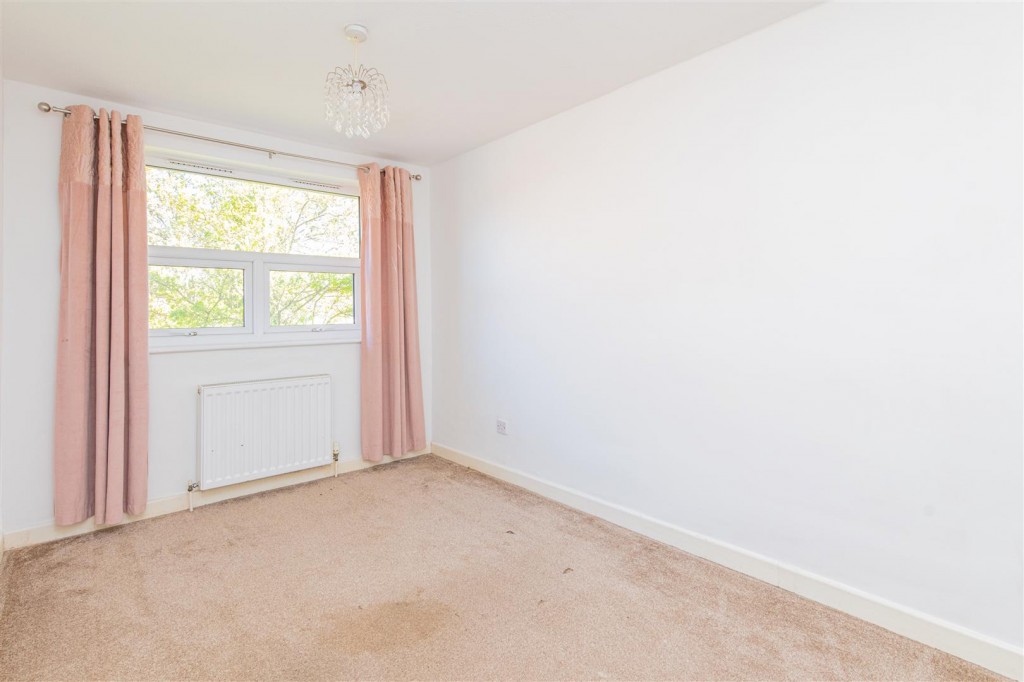 Images for Gervase Square, Northampton EAID:oscarjamesapi BID:2