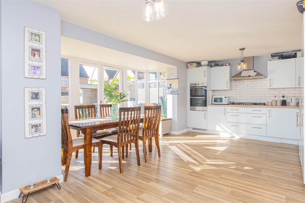 Images for Gleneagles Road, Corby EAID:oscarjamesapi BID:4