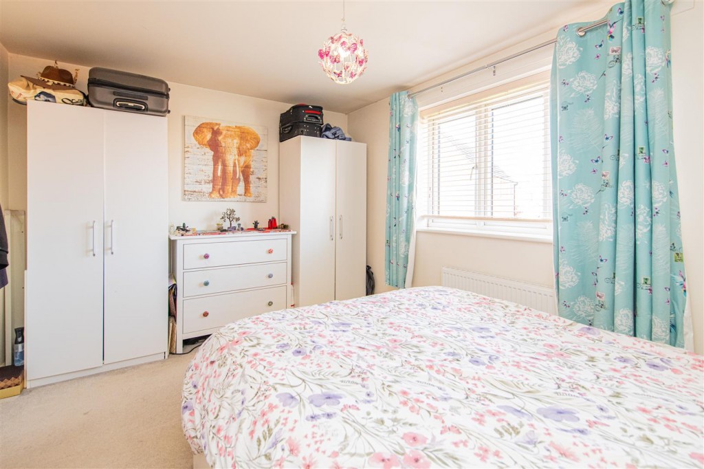 Images for Whiting Close, Burton Latimer EAID:oscarjamesapi BID:3