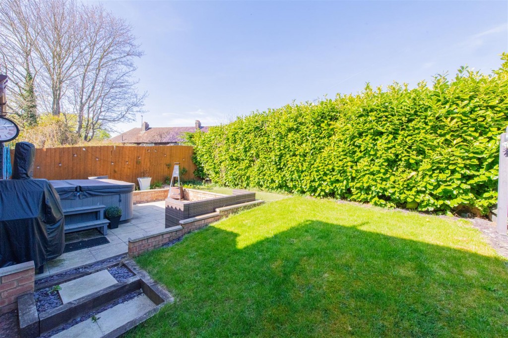 Images for Lupin Close, Kettering EAID:oscarjamesapi BID:2