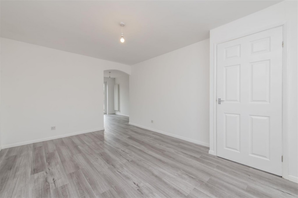 Images for Coniston Close, Wellingborough EAID:oscarjamesapi BID:2