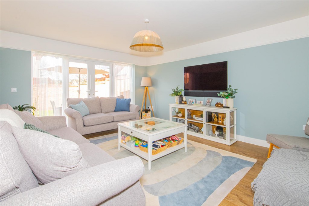 Images for Kimble Close, Market Harborough EAID:oscarjamesapi BID:5