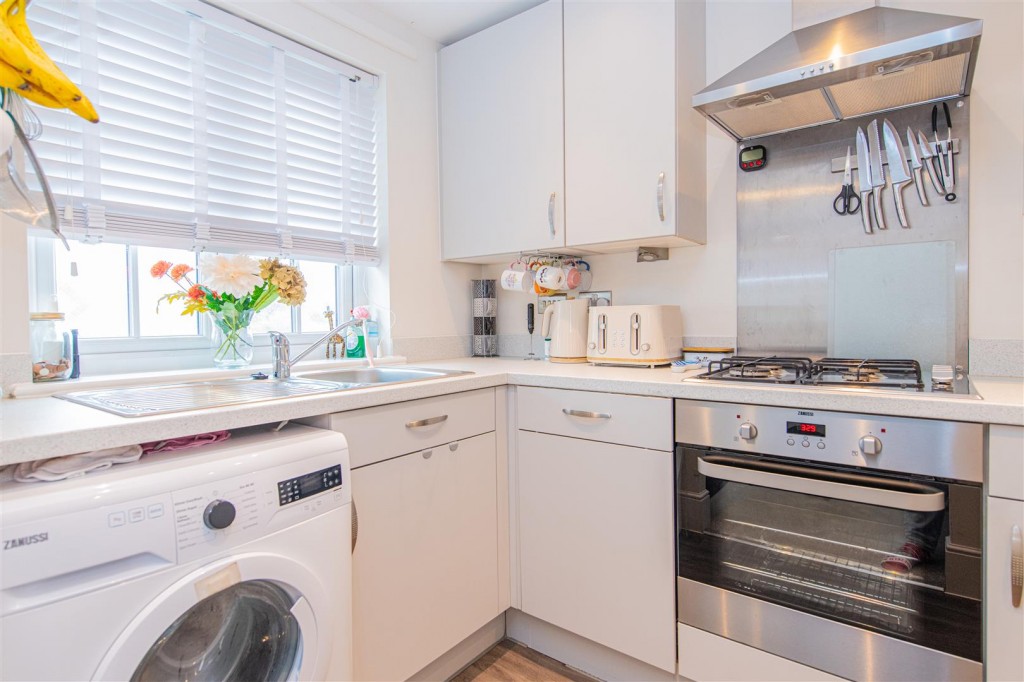 Images for Henry Road, Market Harborough EAID:oscarjamesapi BID:5