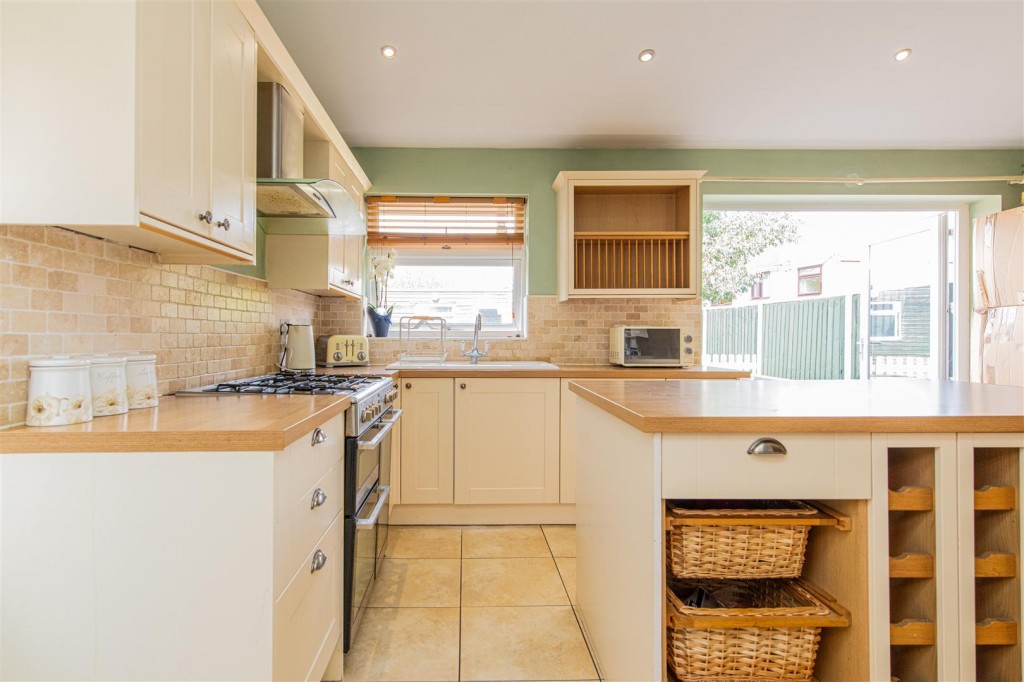 Images for Pipers Hill Road, Kettering EAID:oscarjamesapi BID:2