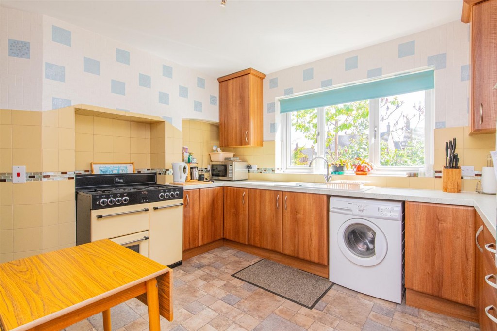 Images for Nest Lane, Wellingborough EAID:oscarjamesapi BID:6