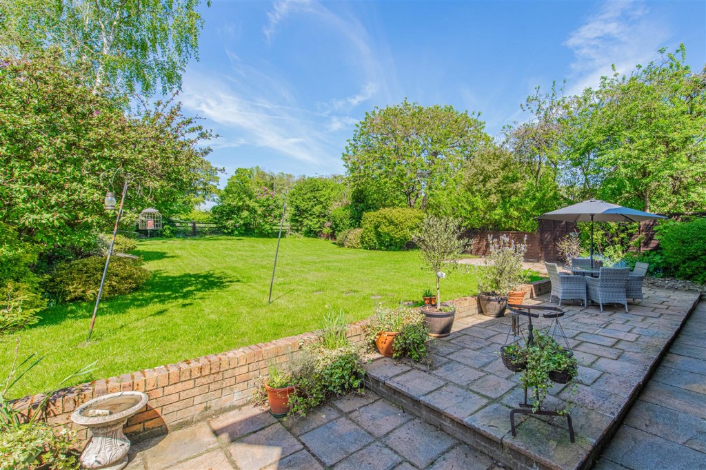 Images for Isham Road, Pytchley, Kettering EAID:oscarjamesapi BID:2