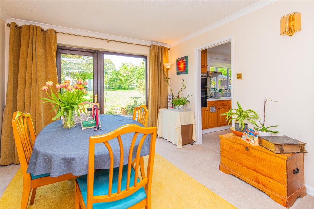 Images for Isham Road, Pytchley, Kettering EAID:oscarjamesapi BID:2