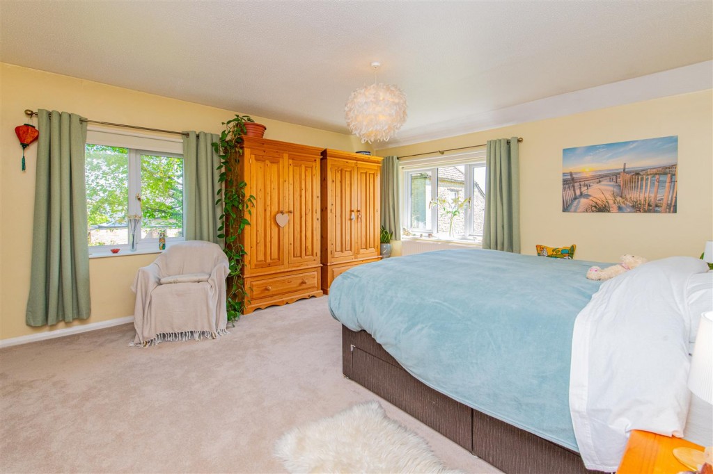Images for Isham Road, Pytchley, Kettering EAID:oscarjamesapi BID:2