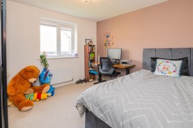 Images for Simpson Close, Weldon
