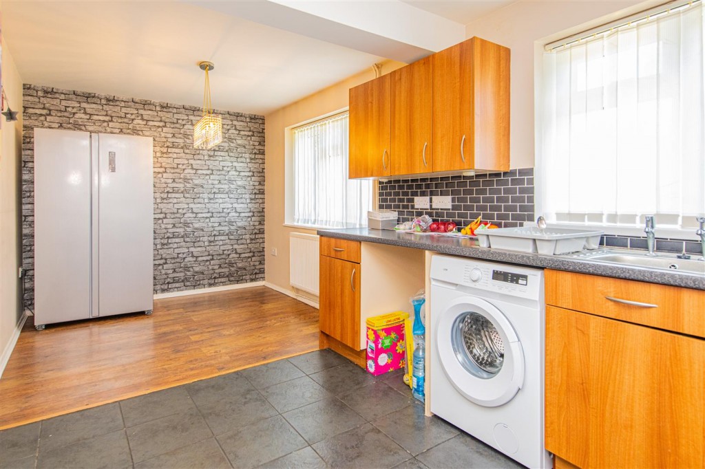 Images for Scarborough Walk, Corby EAID:oscarjamesapi BID:4