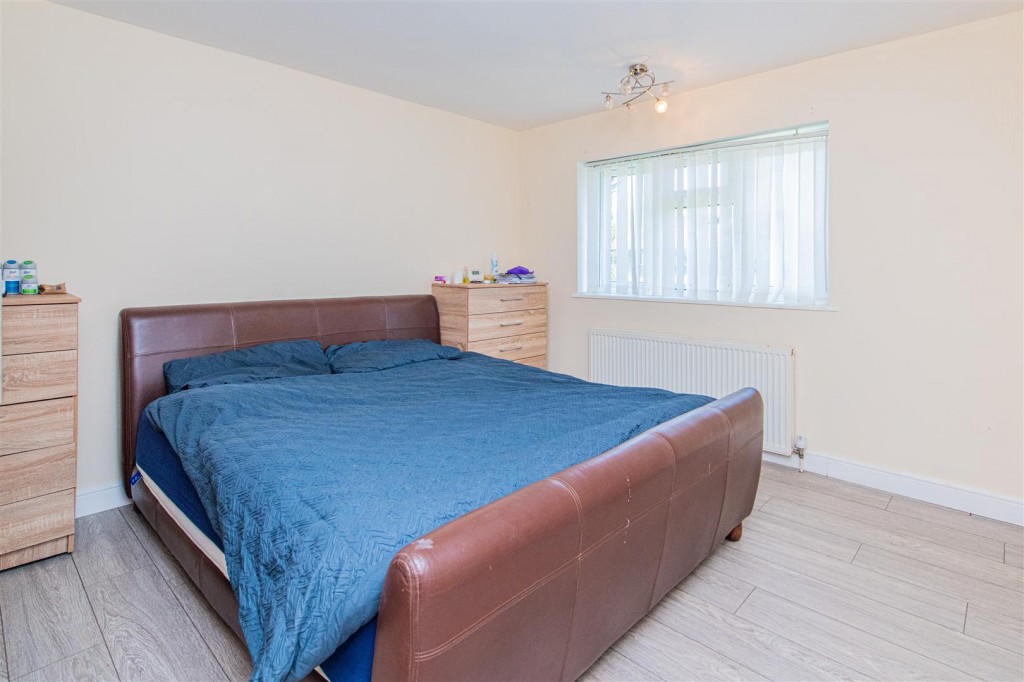 Images for Scarborough Walk, Corby EAID:oscarjamesapi BID:4