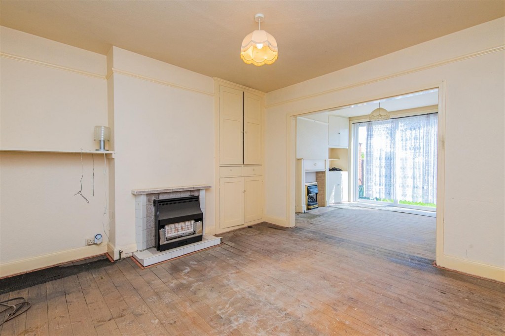 Images for Finedon Road, Wellingborough EAID:oscarjamesapi BID:6