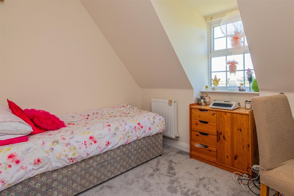 Images for Belton Road, Barton Seagrave, Kettering EAID:oscarjamesapi BID:2