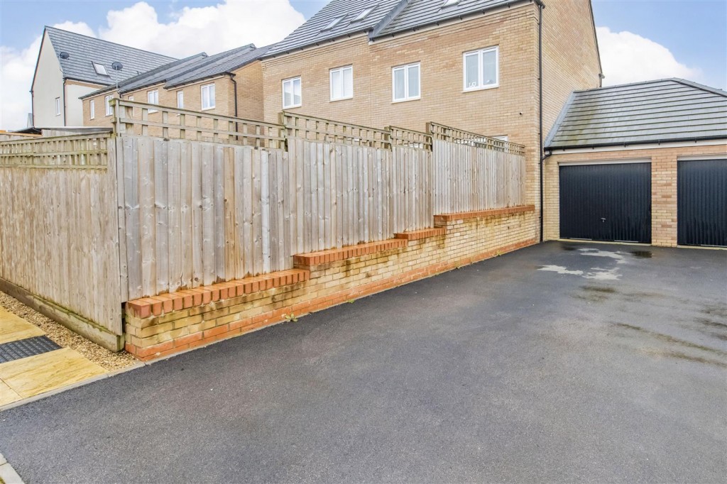 Images for Driver Way, Wellingborough EAID:oscarjamesapi BID:6