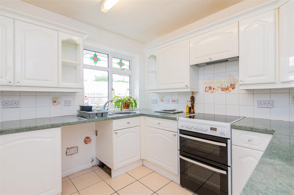 Images for Ashley Court, Kettering EAID:oscarjamesapi BID:2