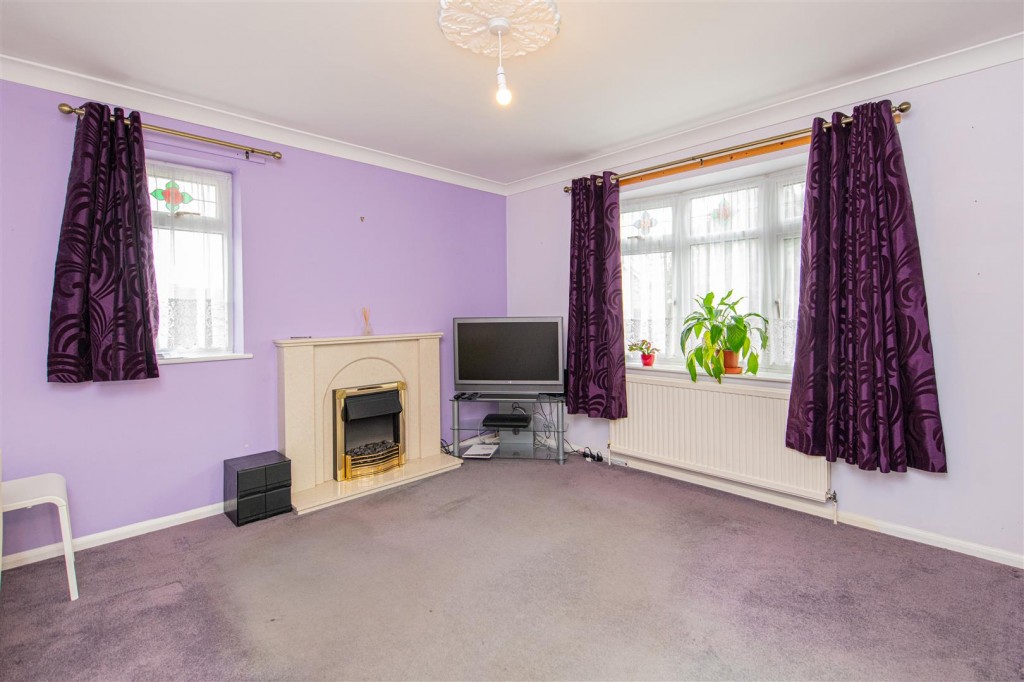 Images for Ashley Court, Kettering EAID:oscarjamesapi BID:2