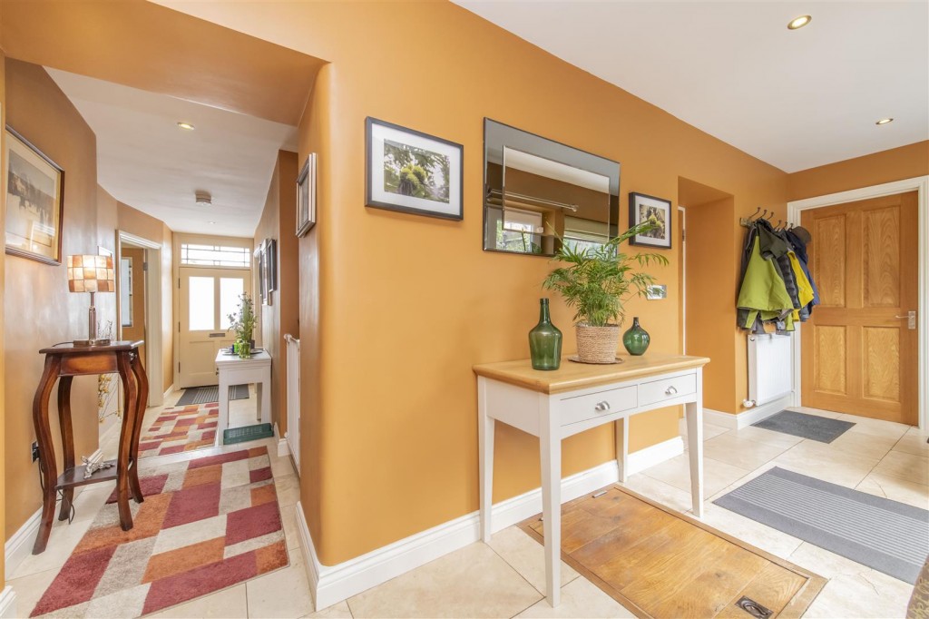 Images for High Street, Broughton EAID:oscarjamesapi BID:2