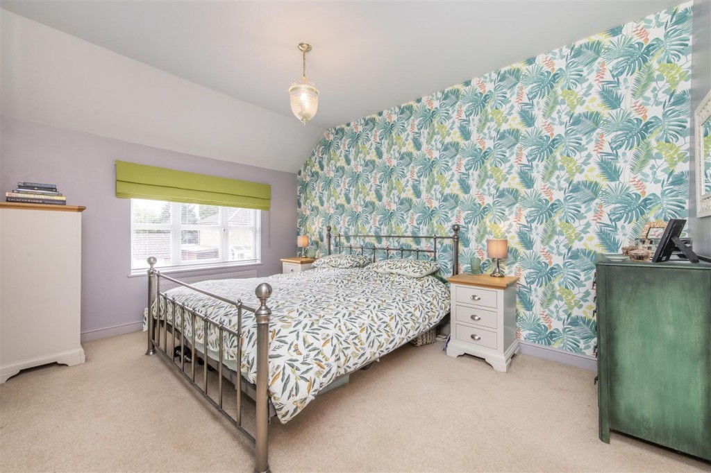 Images for High Street, Broughton EAID:oscarjamesapi BID:2