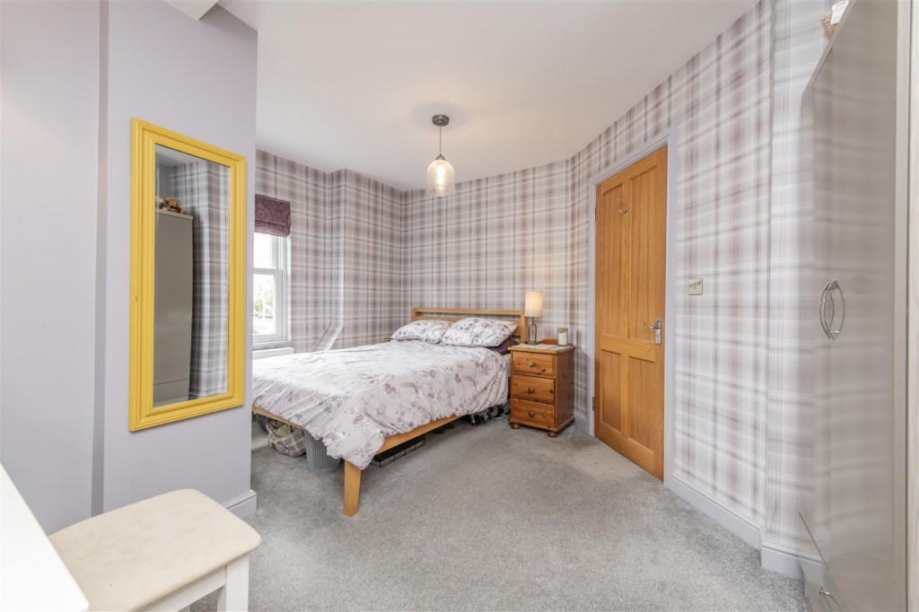 Images for High Street, Broughton EAID:oscarjamesapi BID:2