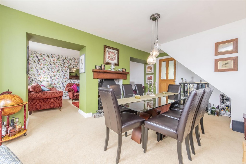 Images for High Street, Broughton EAID:oscarjamesapi BID:2