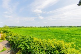 Images for Hunts Field Drive, Gretton, Corby