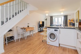 Images for Hunts Field Drive, Gretton, Corby