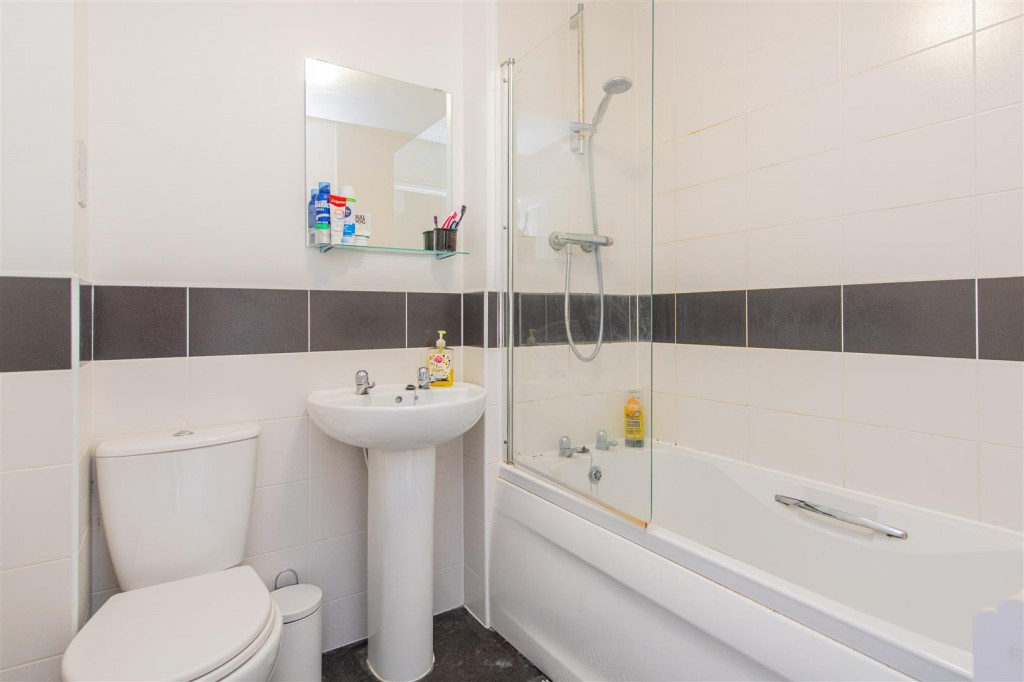Images for Hunts Field Drive, Gretton, Corby EAID:oscarjamesapi BID:4