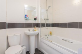 Images for Hunts Field Drive, Gretton, Corby