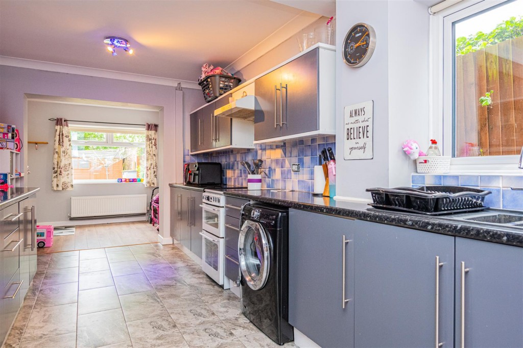 Images for Shire Road, Corby EAID:oscarjamesapi BID:4