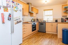Images for Outfield Close, Great Oakley, Corby