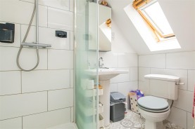 Images for Outfield Close, Great Oakley, Corby