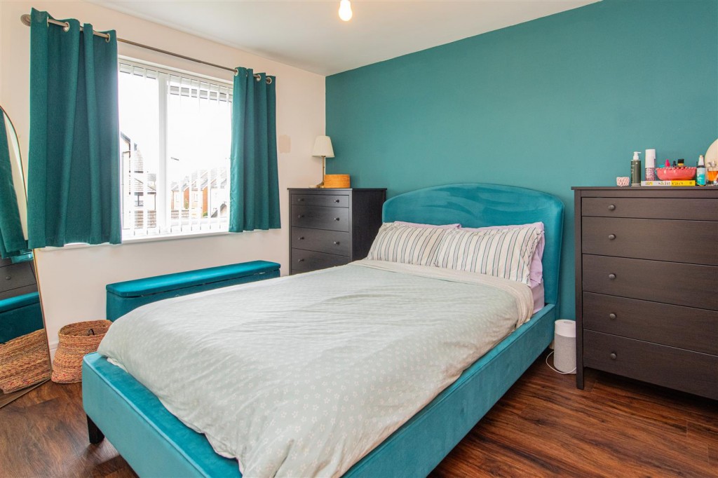 Images for Kesteven Way, Corby EAID:oscarjamesapi BID:4