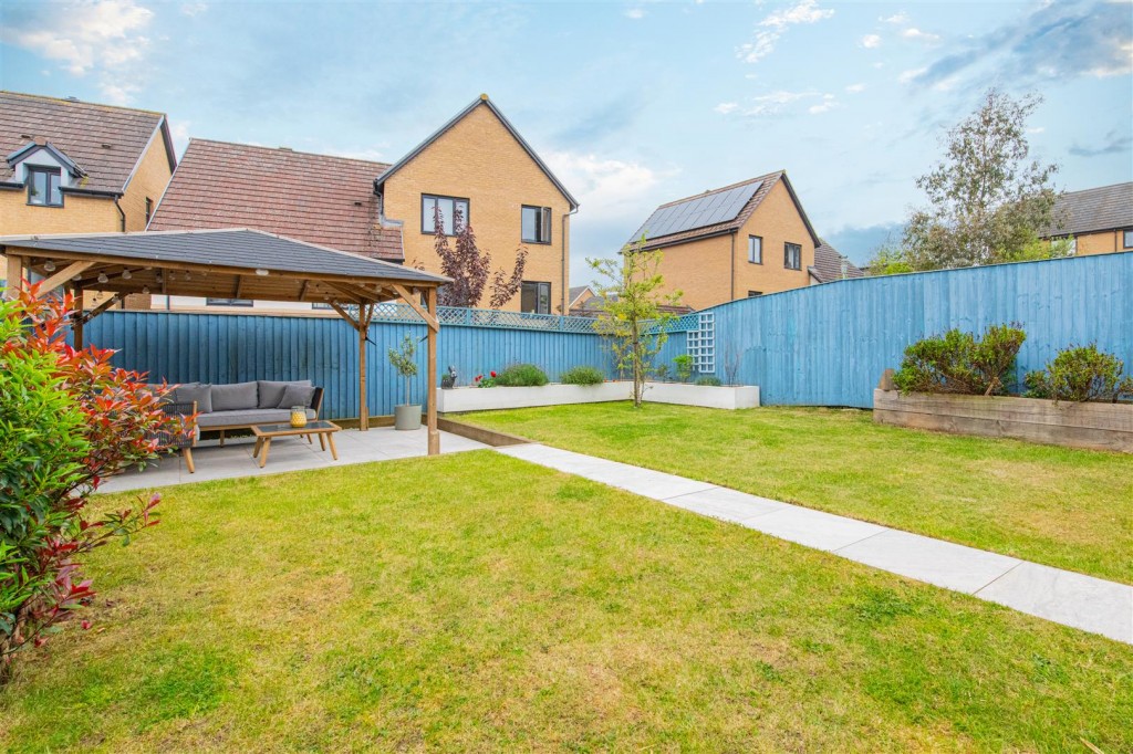 Images for Kesteven Way, Corby EAID:oscarjamesapi BID:4