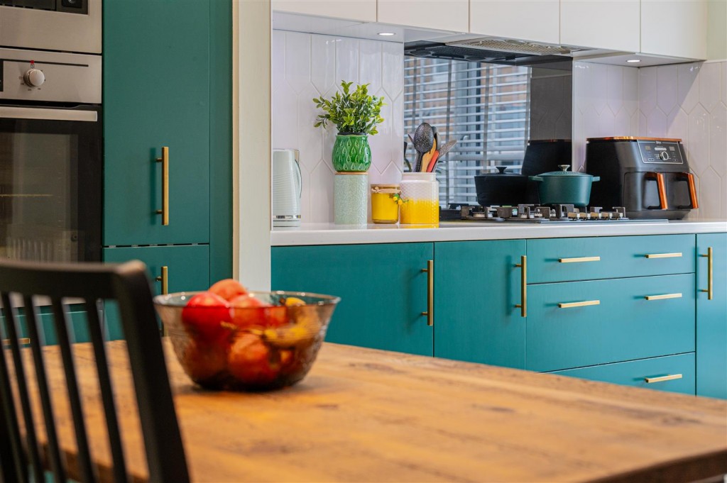 Images for Kesteven Way, Corby EAID:oscarjamesapi BID:4