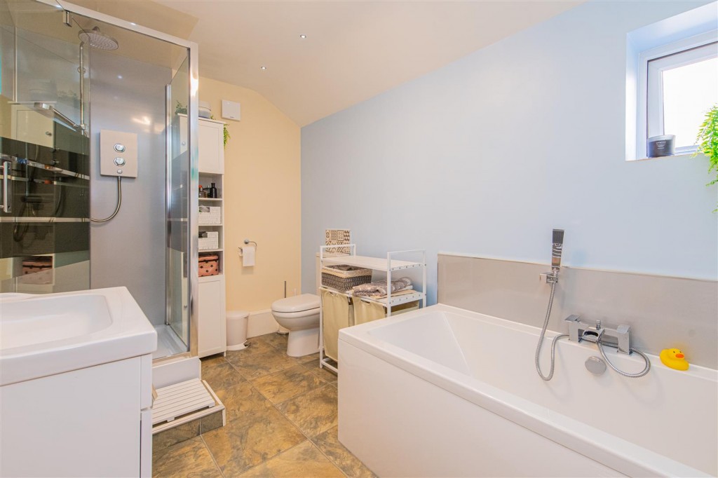 Images for Crabb Street, Rushden EAID:oscarjamesapi BID:6