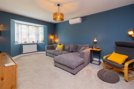 Images for Blackcurrant Grove, Higham Ferrers