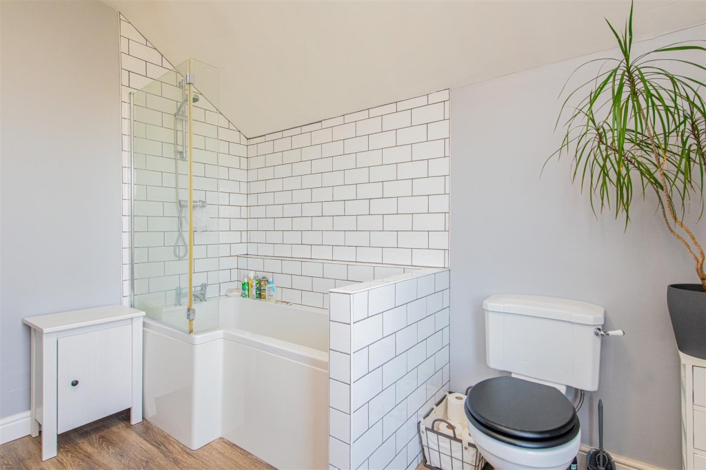 Images for Kimbolton Road, Higham Ferrers EAID:oscarjamesapi BID:8