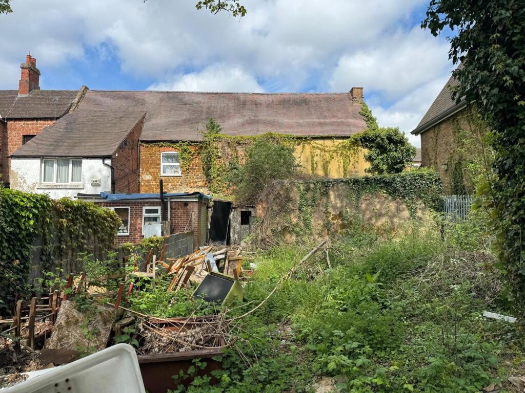 Images for Oxford Street, Wellingborough EAID:oscarjamesapi BID:8