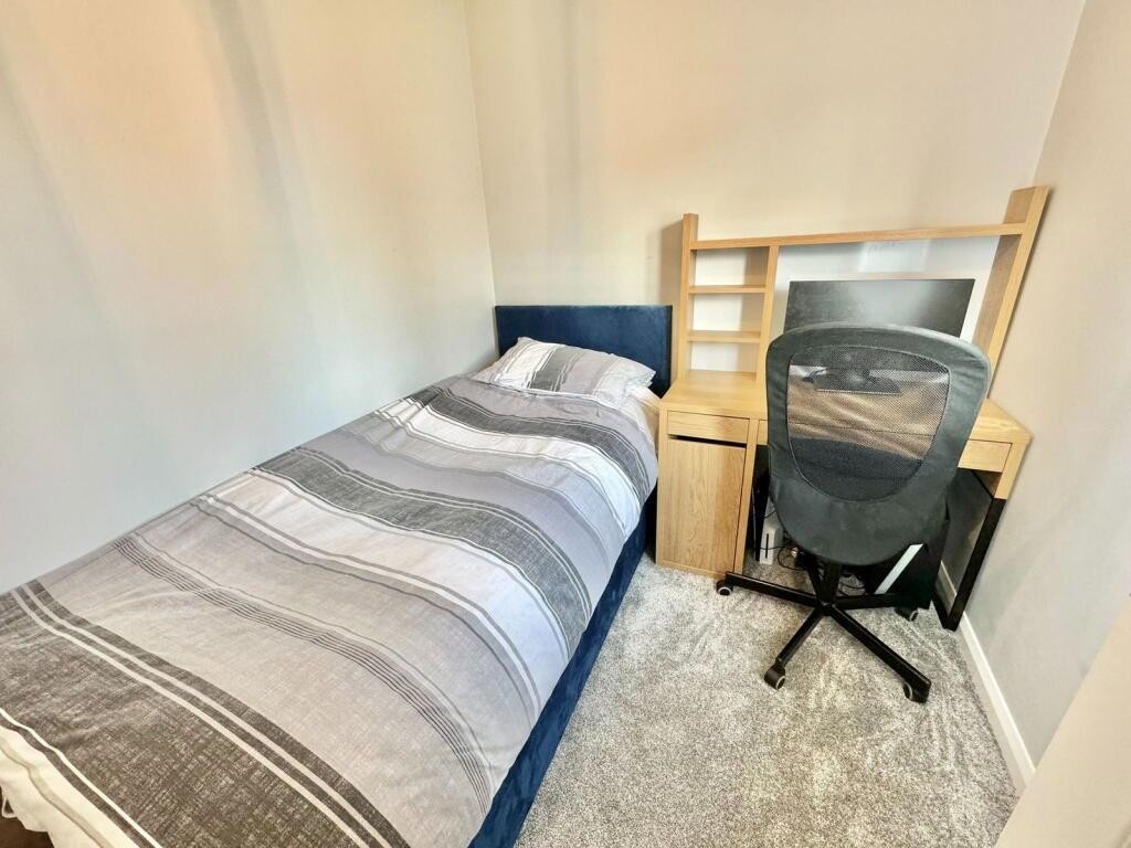 Images for Larkin Gardens, Higham Ferrers EAID:oscarjamesapi BID:8