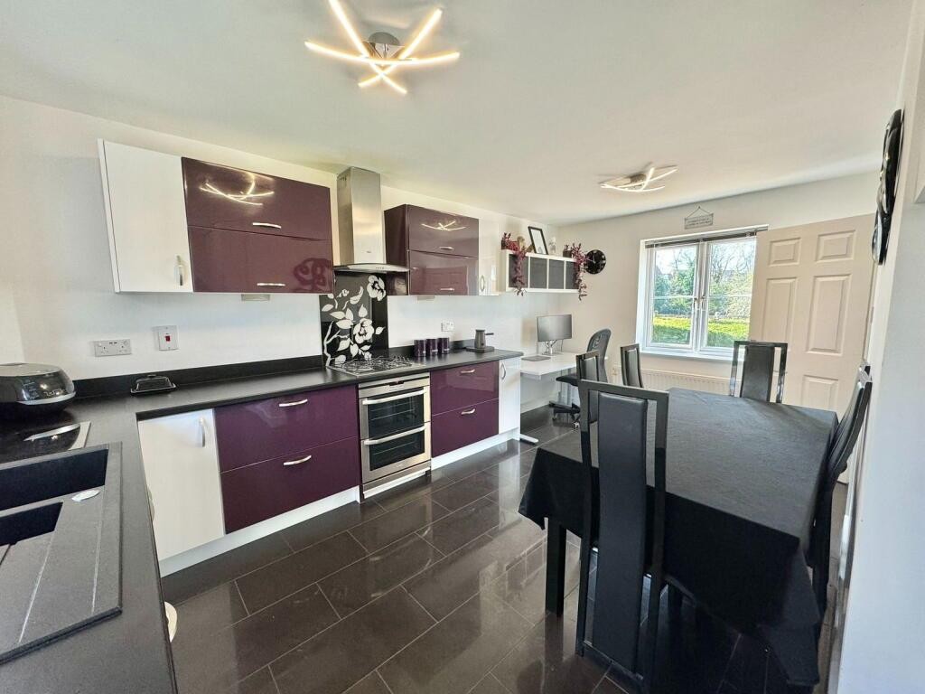 Images for Larkin Gardens, Higham Ferrers EAID:oscarjamesapi BID:8