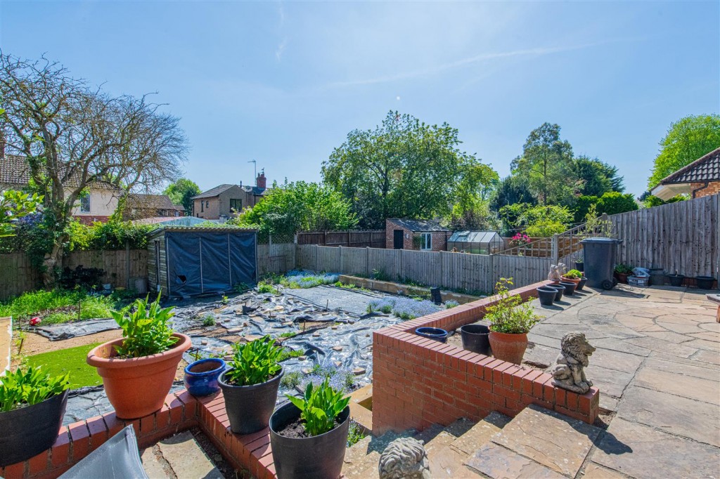 Images for Blandford Avenue, Kettering EAID:oscarjamesapi BID:2