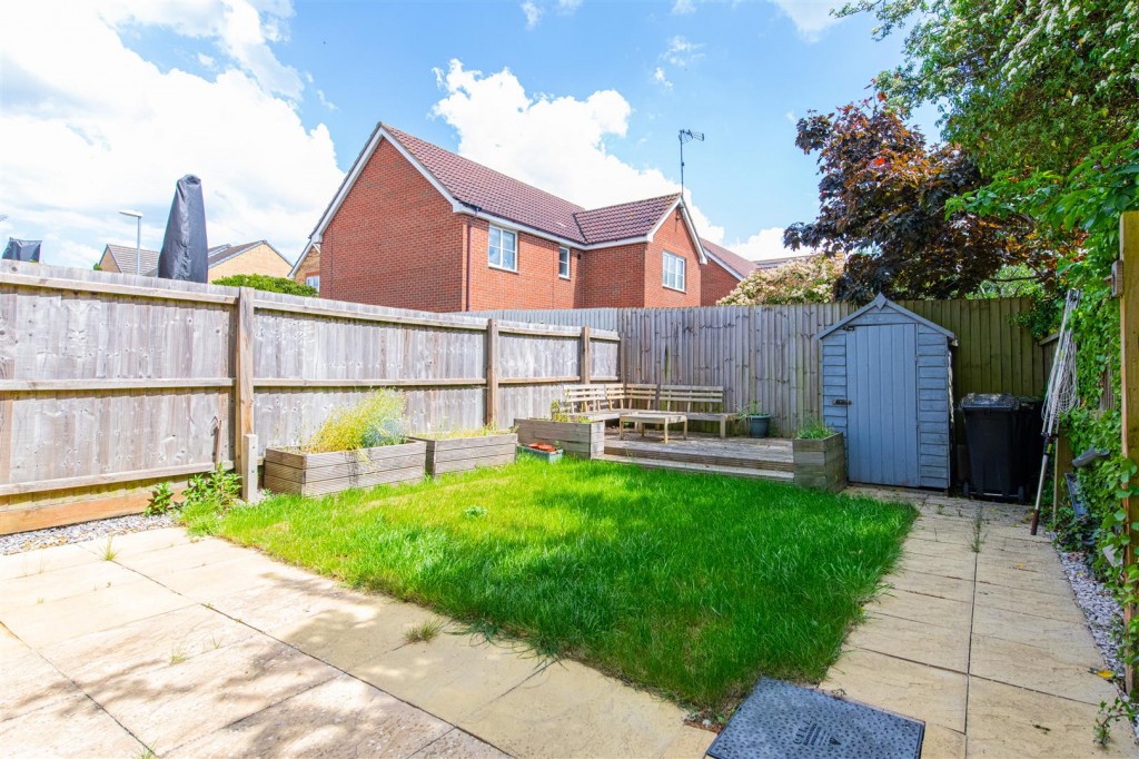 Images for Bramley Lane, Higham Ferrers EAID:oscarjamesapi BID:8