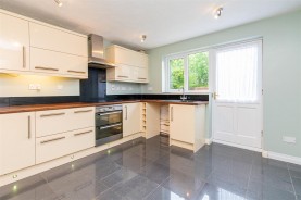Images for Bede Close, Higham Ferrers