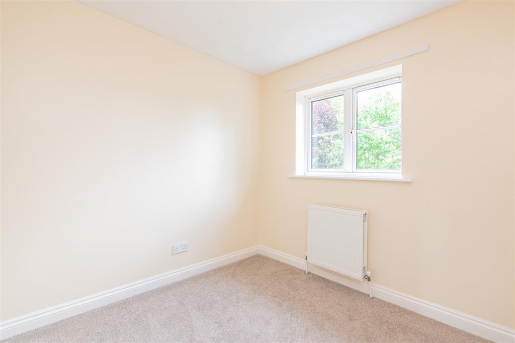 Images for Bede Close, Higham Ferrers EAID:oscarjamesapi BID:8