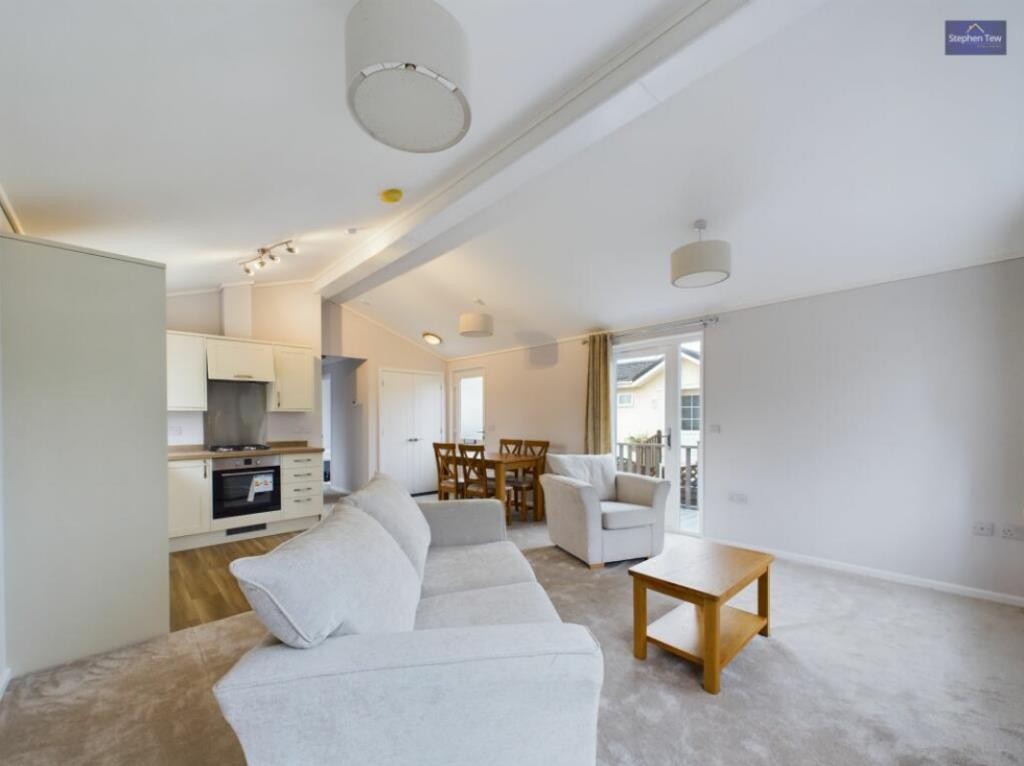 Images for Ivy Avenue, Blackpool EAID:oscarjamesapi BID:8