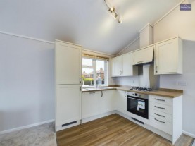 Images for Ivy Avenue, Blackpool