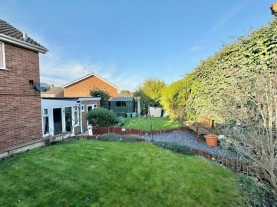 Images for Clare Walk, Higham Ferrers
