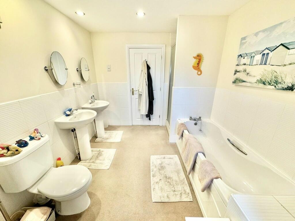Images for Roman Way, Higham Ferrers EAID:oscarjamesapi BID:8