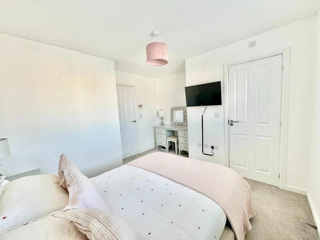 Images for Lime Oval, Raunds EAID:oscarjamesapi BID:8