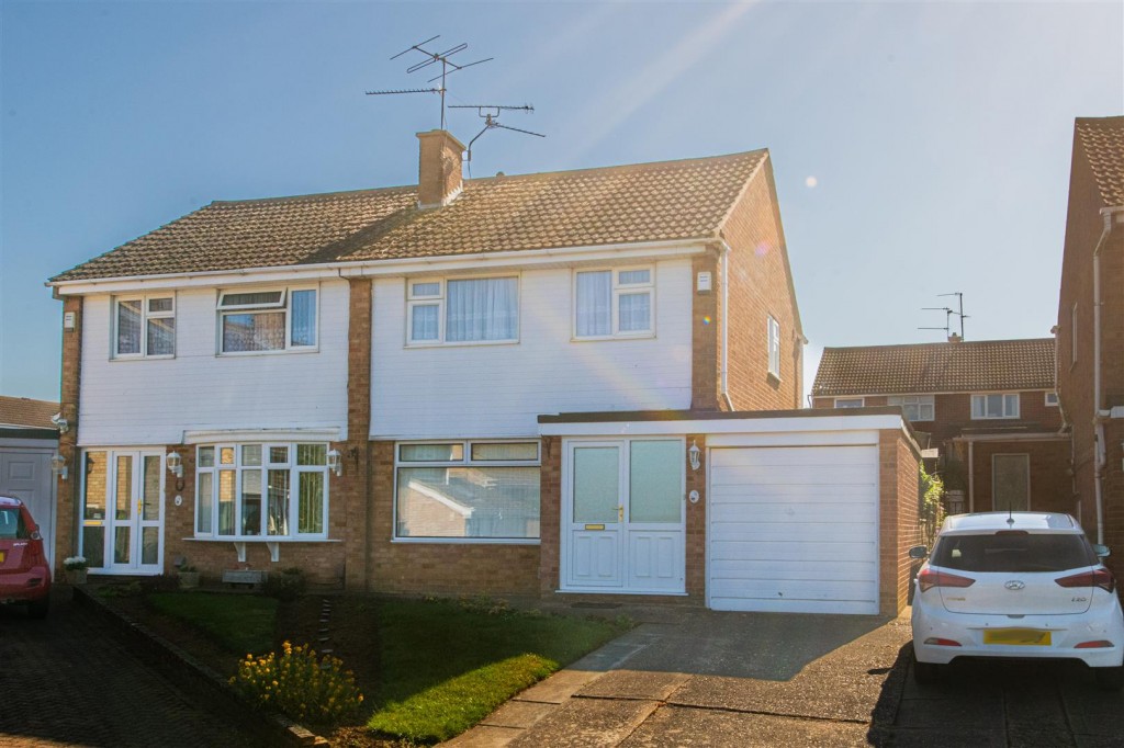 Images for Oban Close, Kettering EAID:oscarjamesapi BID:2